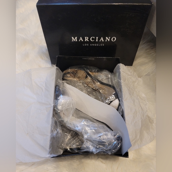 Marciano Crystal Strappy Heel size 41 Black - Picture 4 of 8